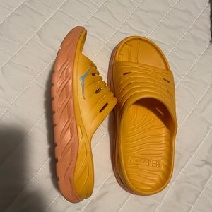 HOKA ORA Recovery Slides
